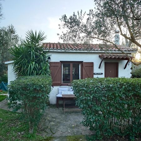 Sol'S Place Mytilene Exterior foto